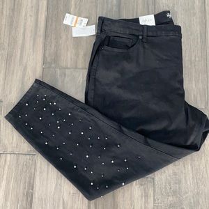NWT Style & Co. Black Skinny, Curvy Fit Jeans with Pearl Accents